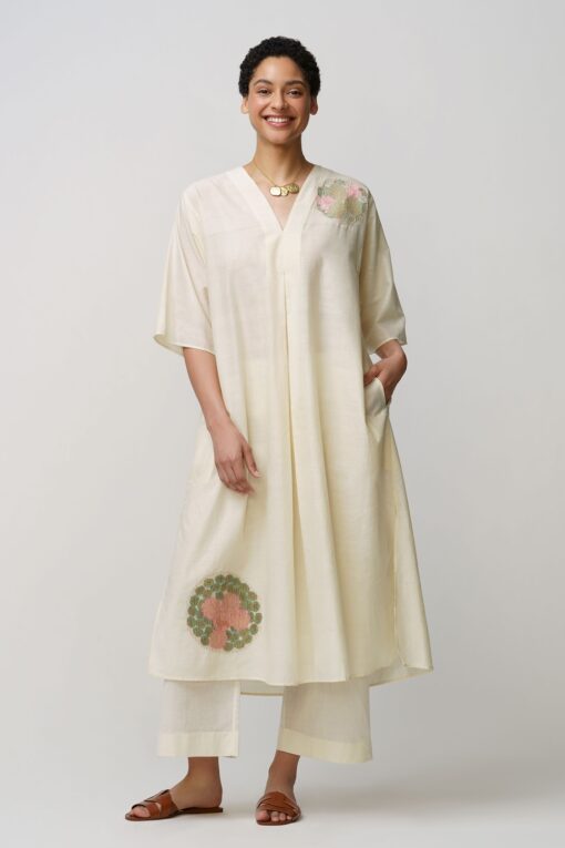 CAFTAN DRESS MUSLIN CHAKRI DESIGN APPLIQUE