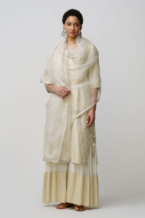 MIRA' SHARARA SET MOONGA TUSSAR IVORY & GOLD