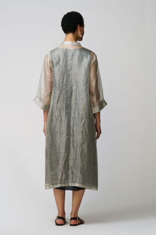 Chand' shrug tissue gold