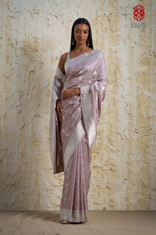 ‘Chunari buti’ Katan silk Banarasi sari