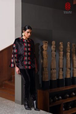 'Yuri' Cape velvet midnight black vintge uzbek motifs