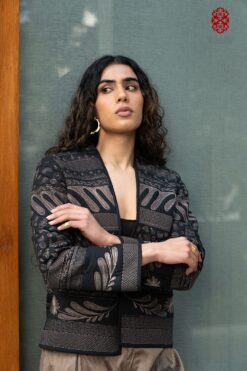 'Rika' black cotton silk jacket beige quilted detail