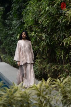 'Tulips bel turkish' Gharara set tissue