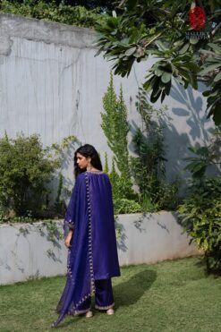 'Gulnar' Phiran silk embroidered purple