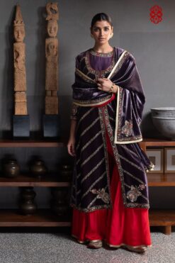 'Nayaab' aubergine velvet jacket embroidered with shawl